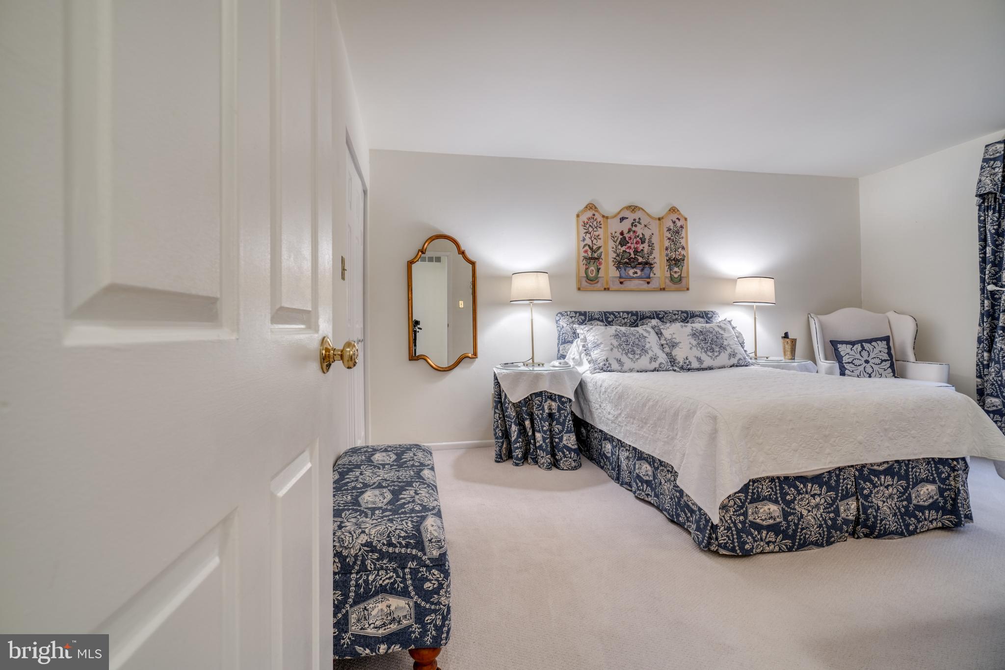 16 Lacosta Ct