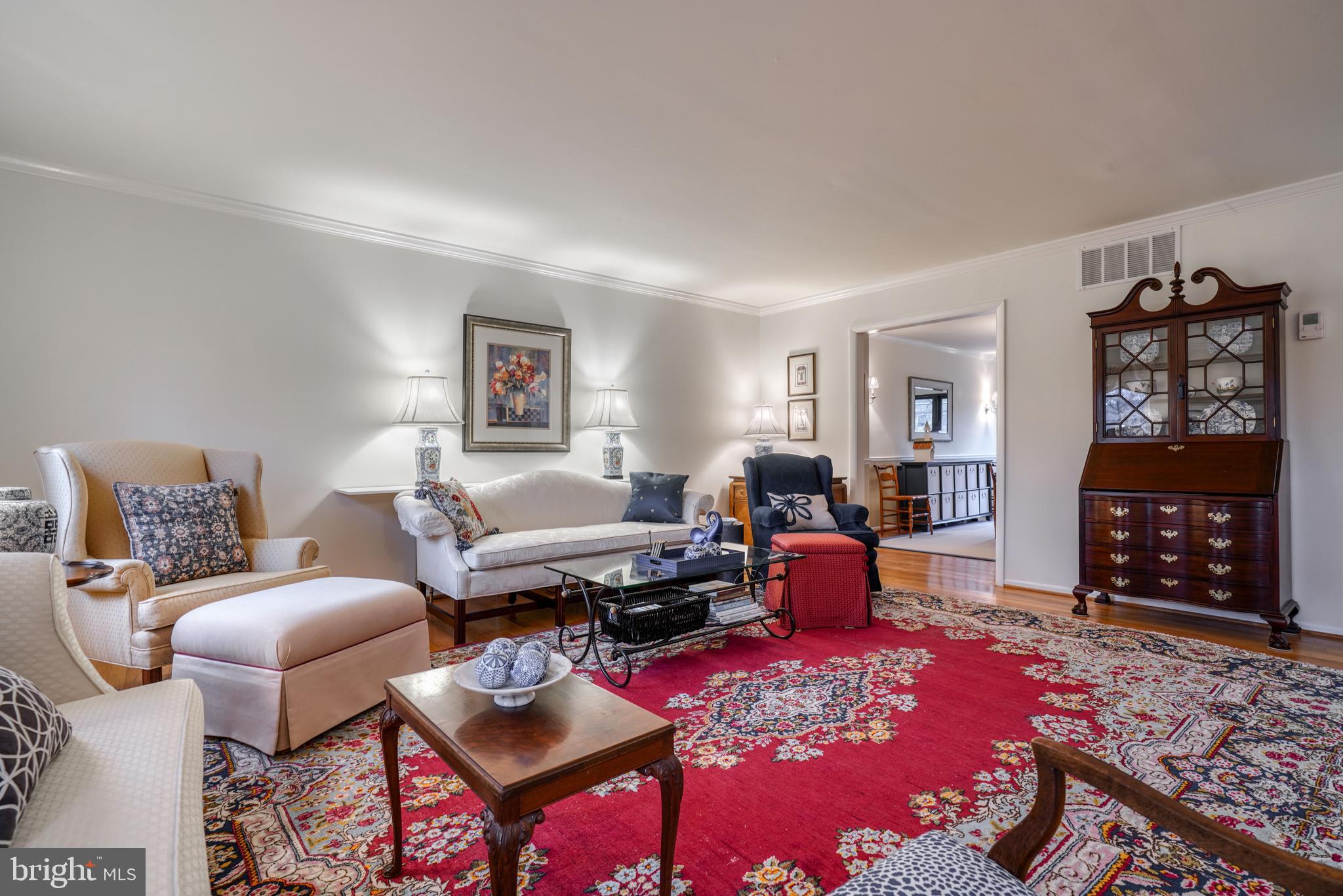 16 Lacosta Ct