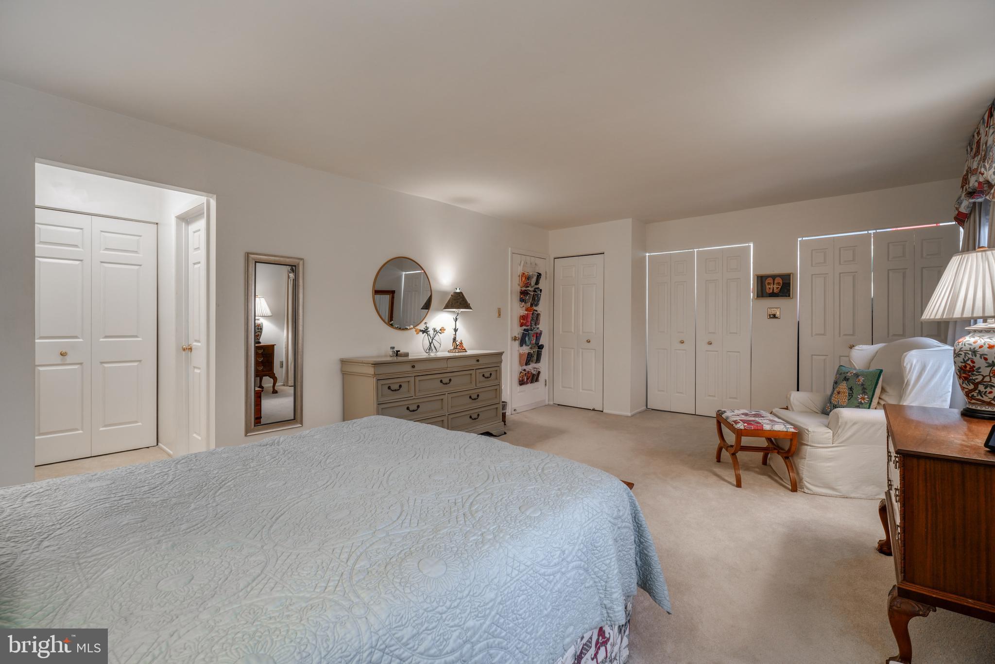 16 Lacosta Ct