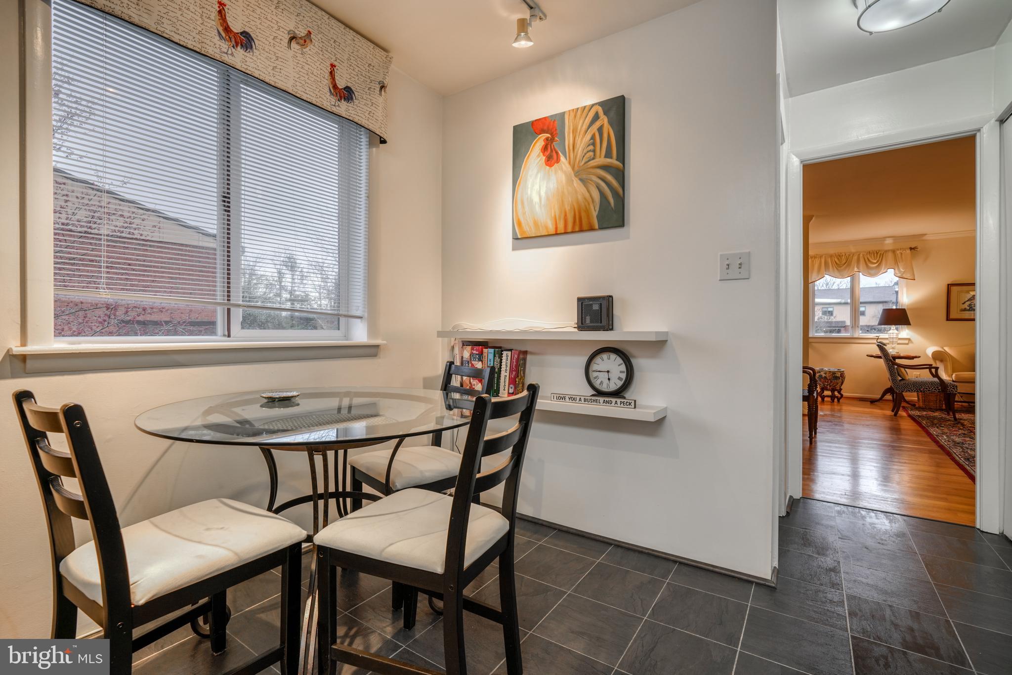 16 Lacosta Ct