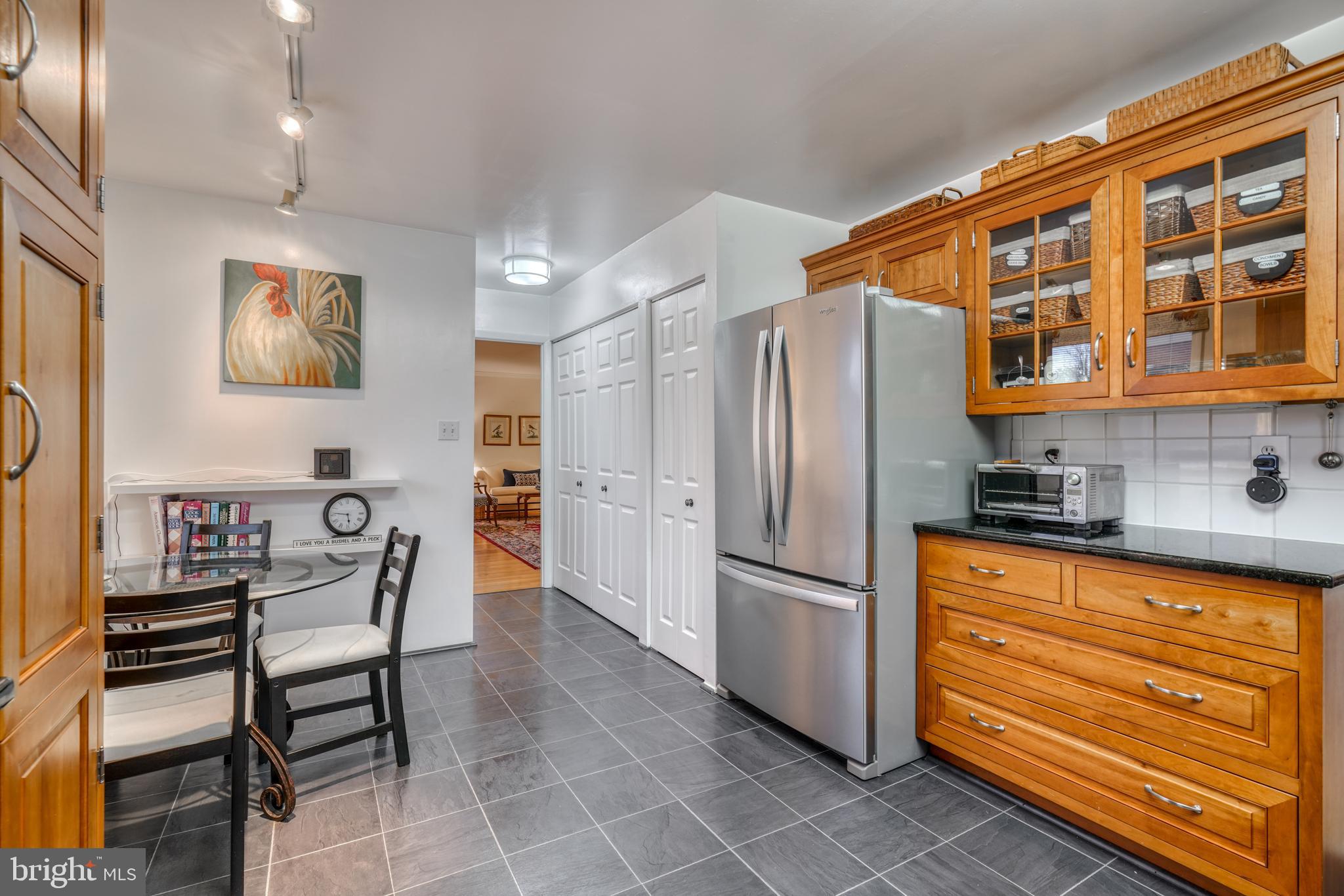 16 Lacosta Ct