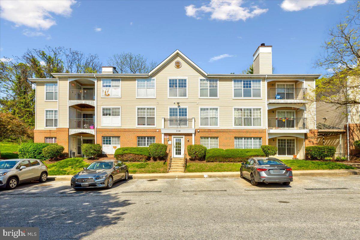 2 Ashlar Hill Ct #2