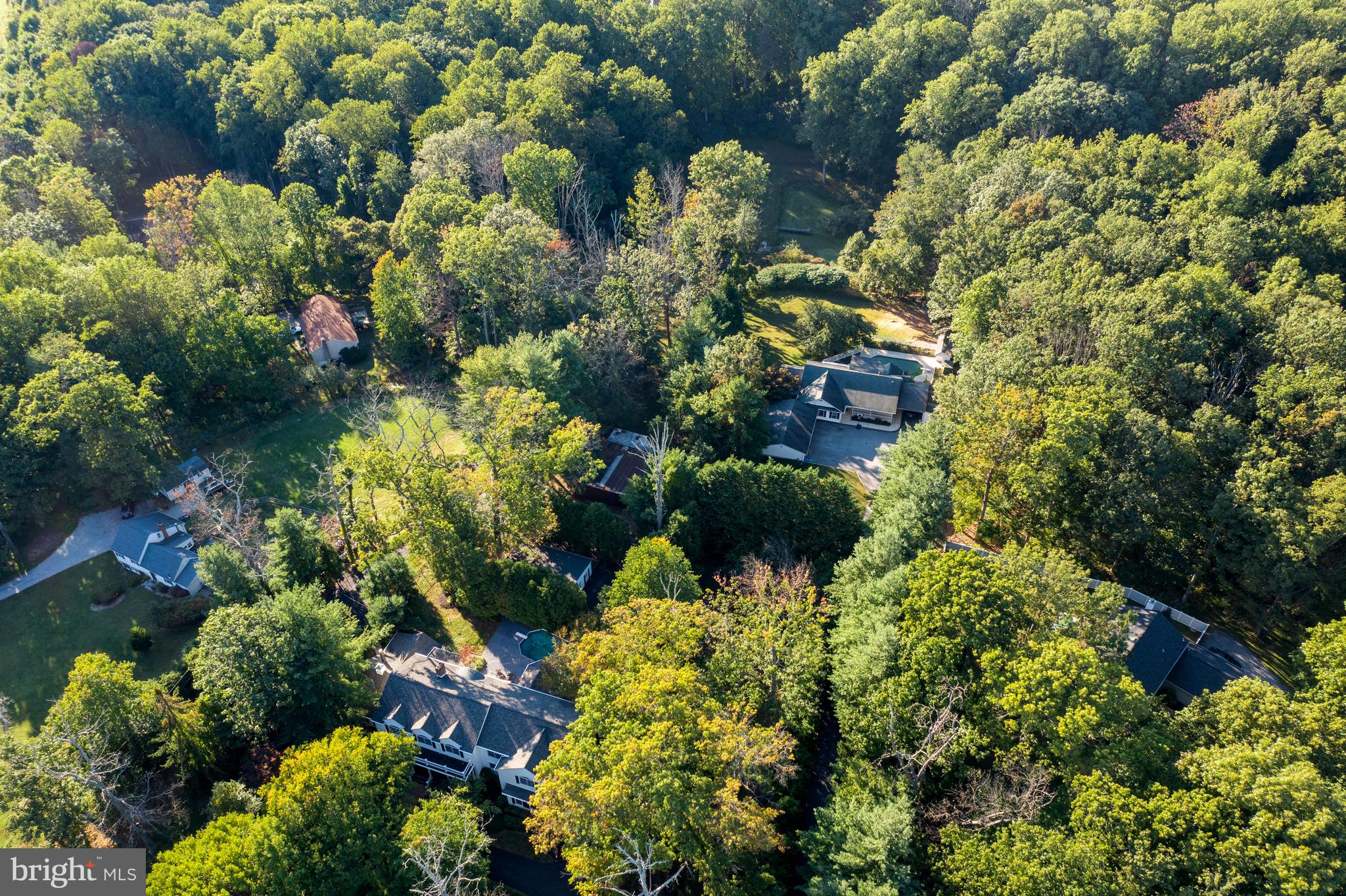 2218 Caves Rd