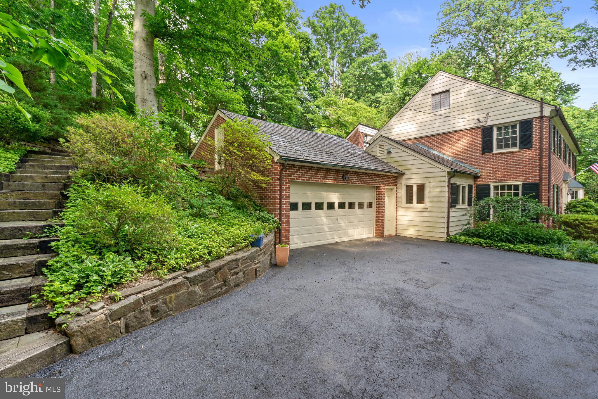 1104 Malvern Ave