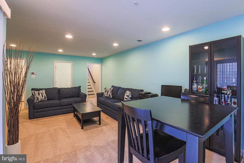 14034 Fox Hill Rd