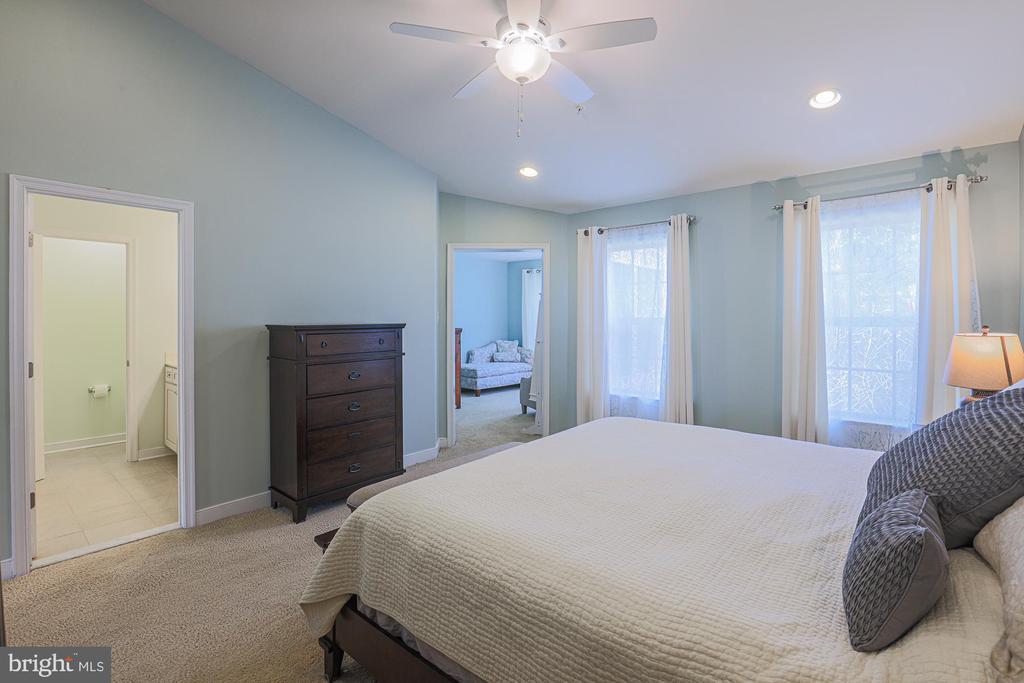 14034 Fox Hill Rd
