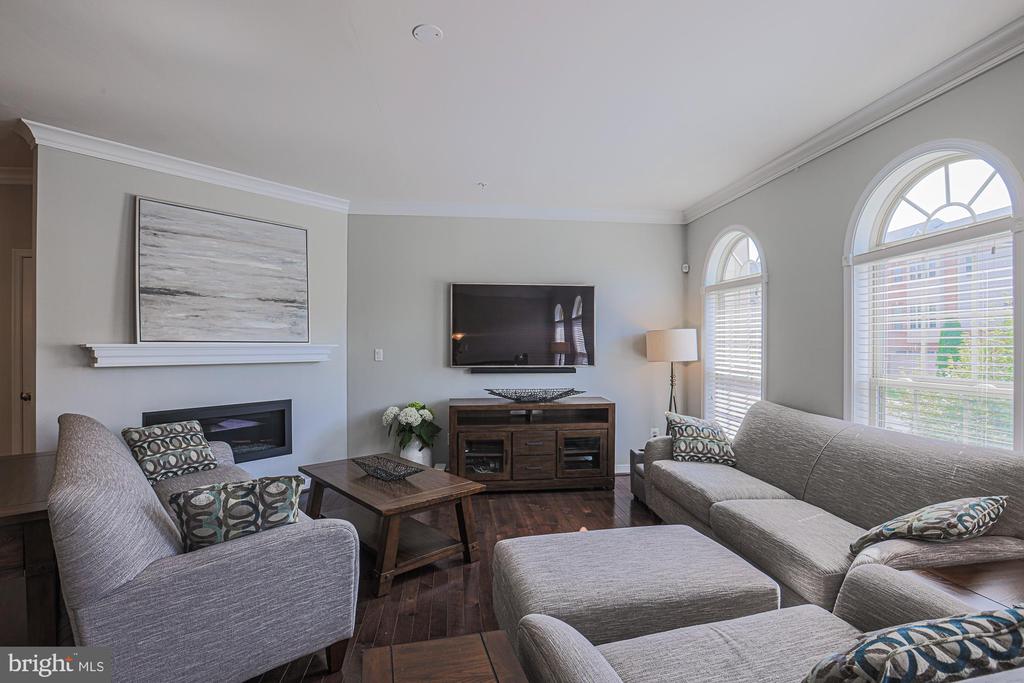 14034 Fox Hill Rd
