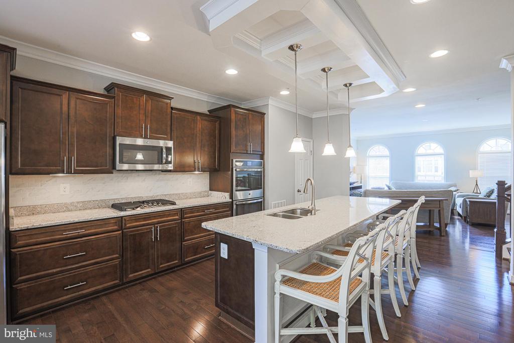 14034 Fox Hill Rd