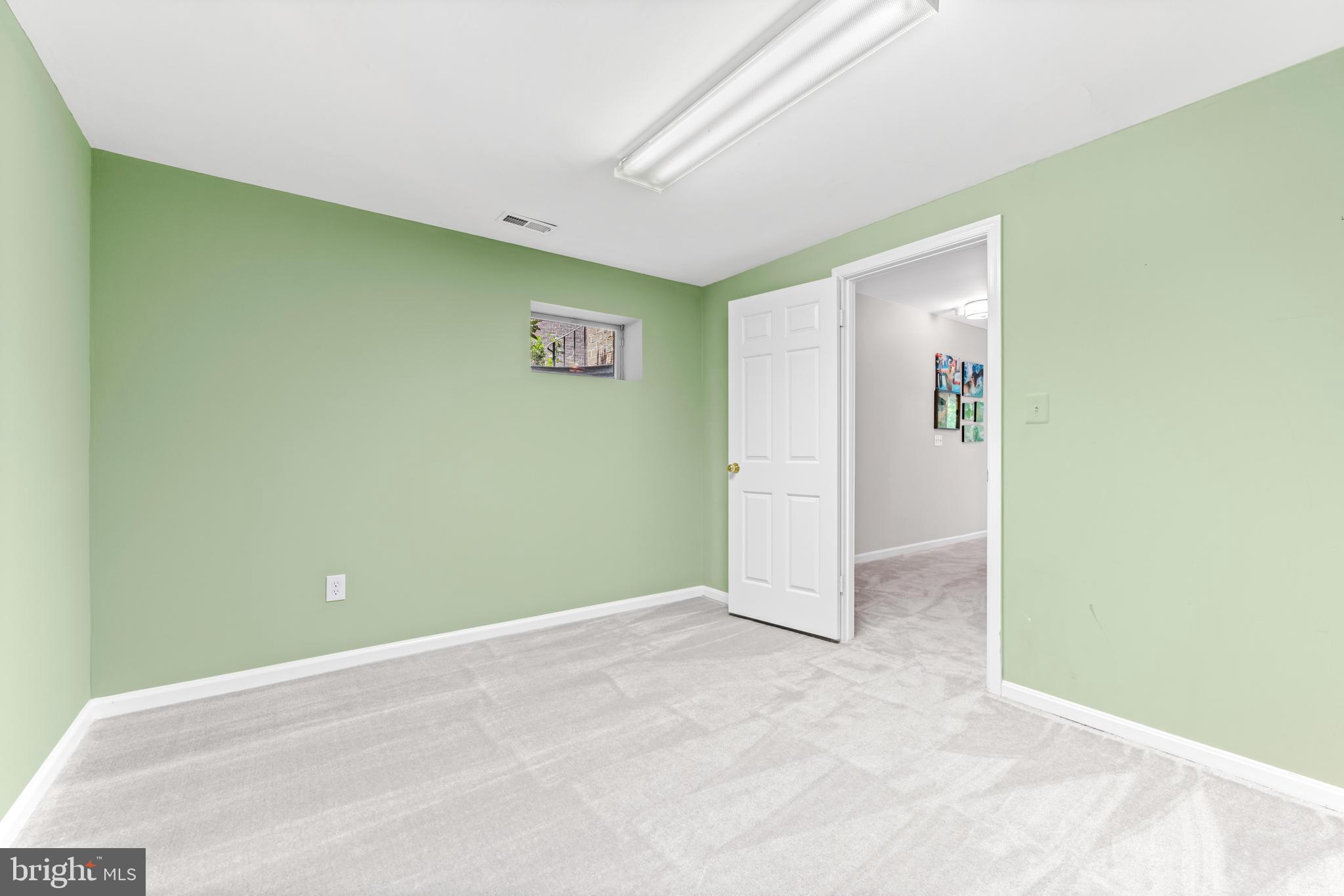 10 Silversage Ct