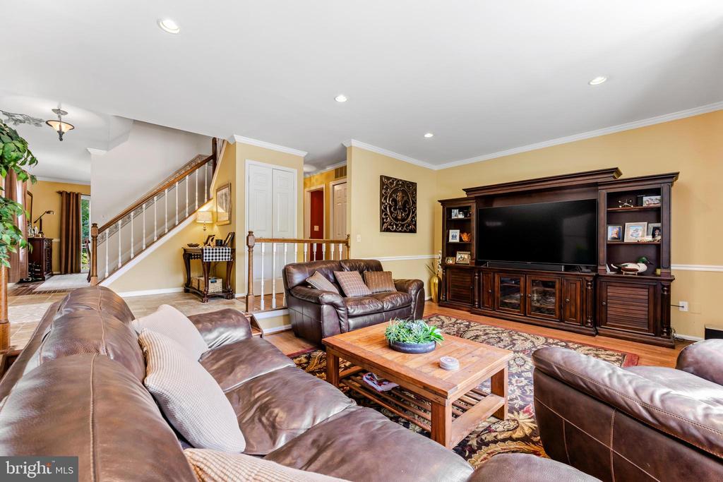 10 Silversage Ct