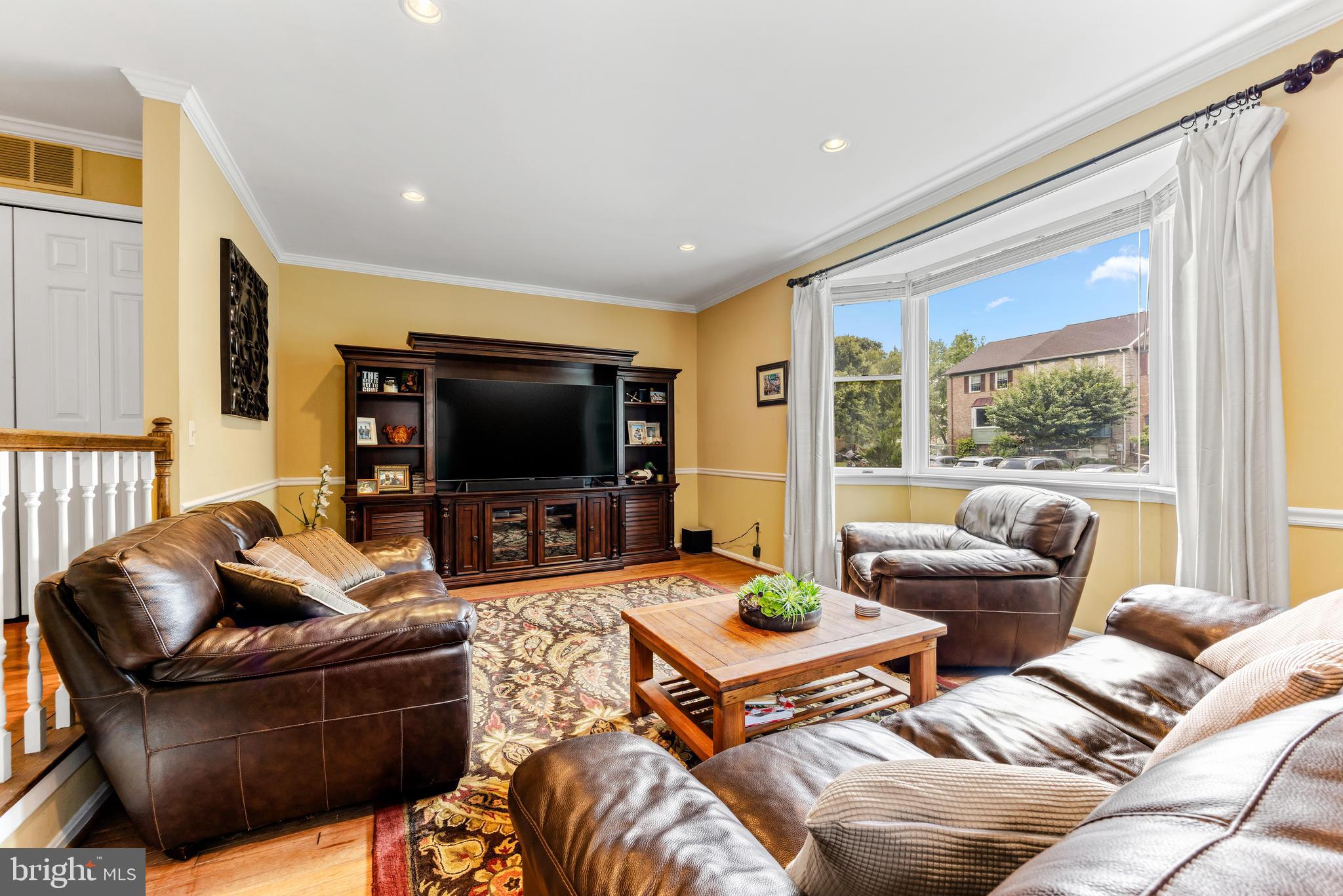 10 Silversage Ct
