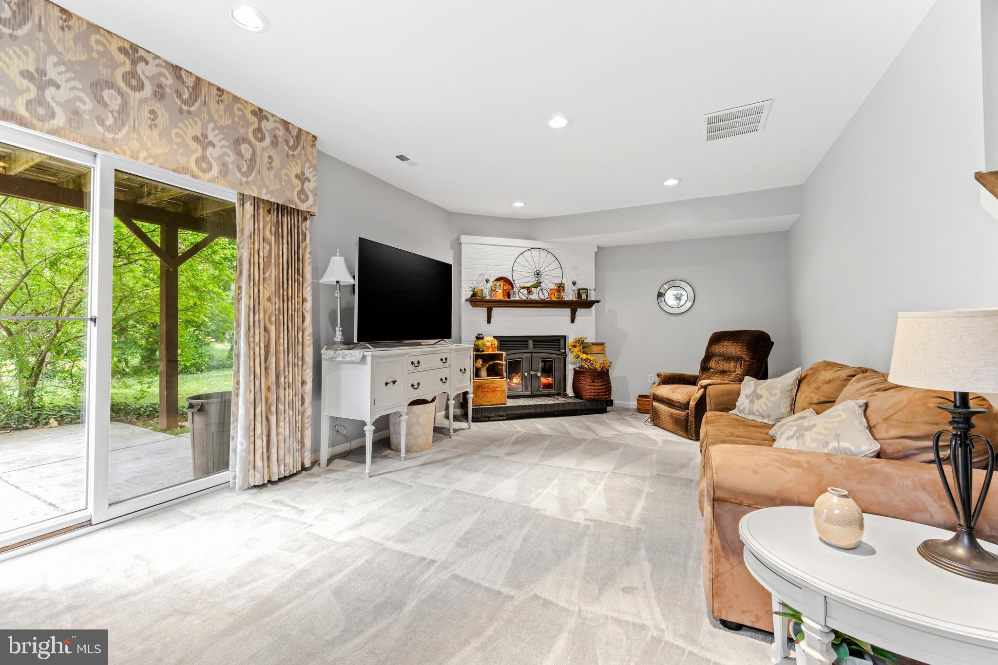 10 Silversage Ct