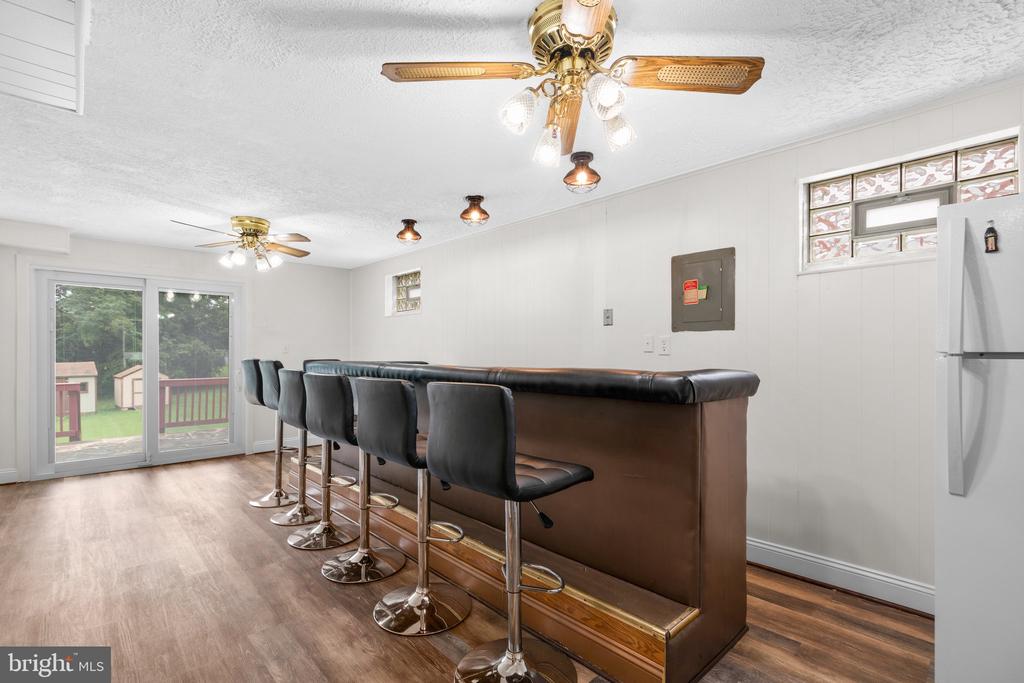 1023 Cummings Ave