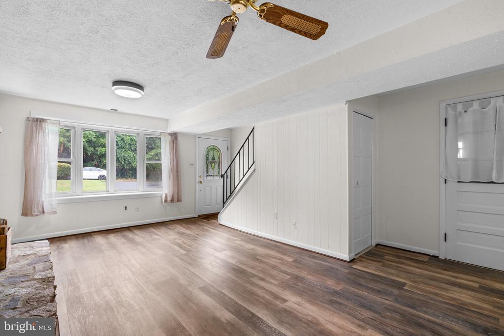 1023 Cummings Ave