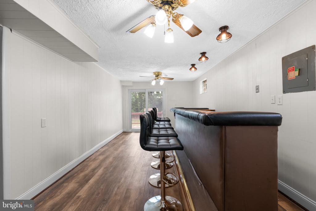 1023 Cummings Ave