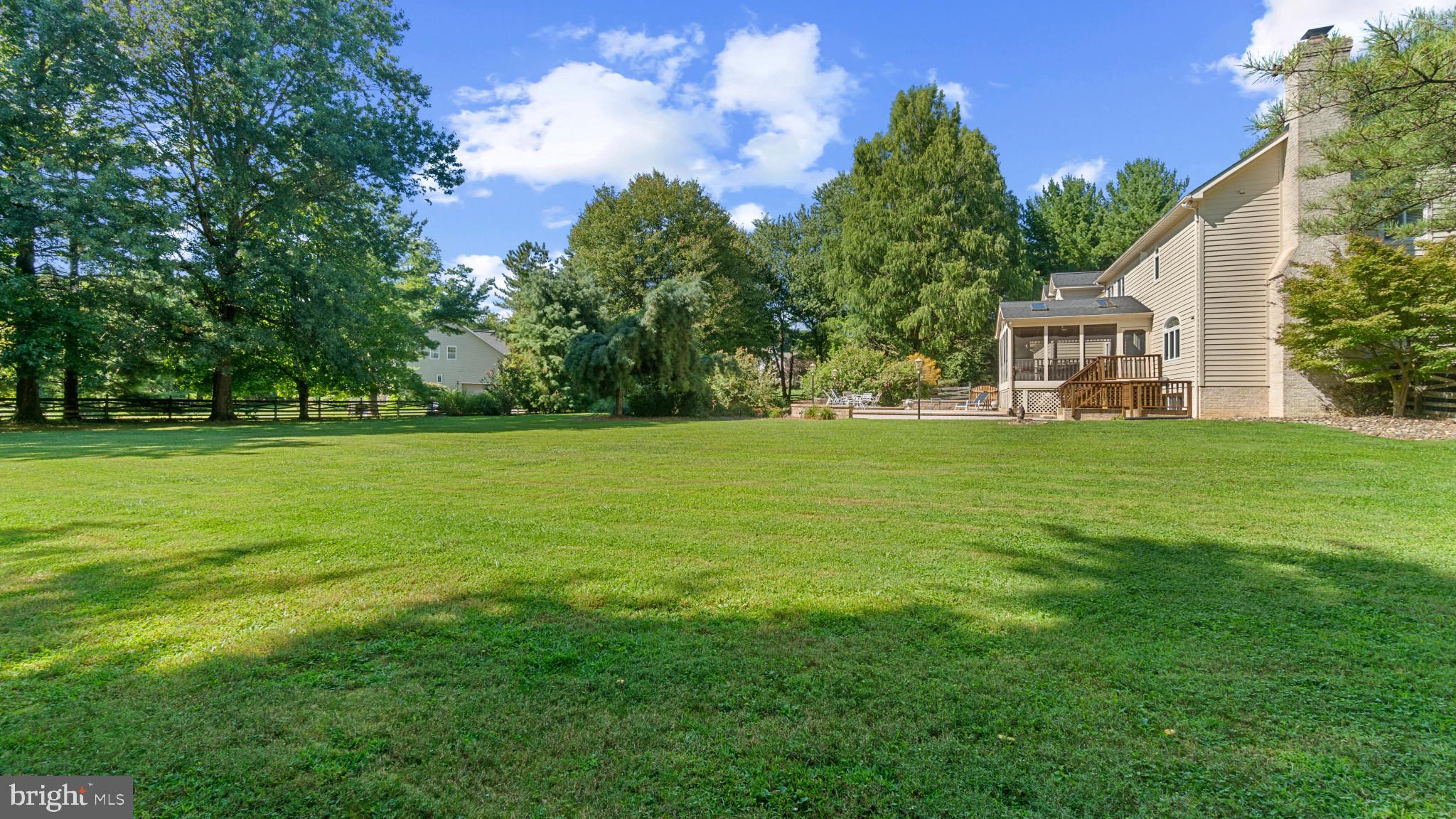 12502 Fellowship Ct