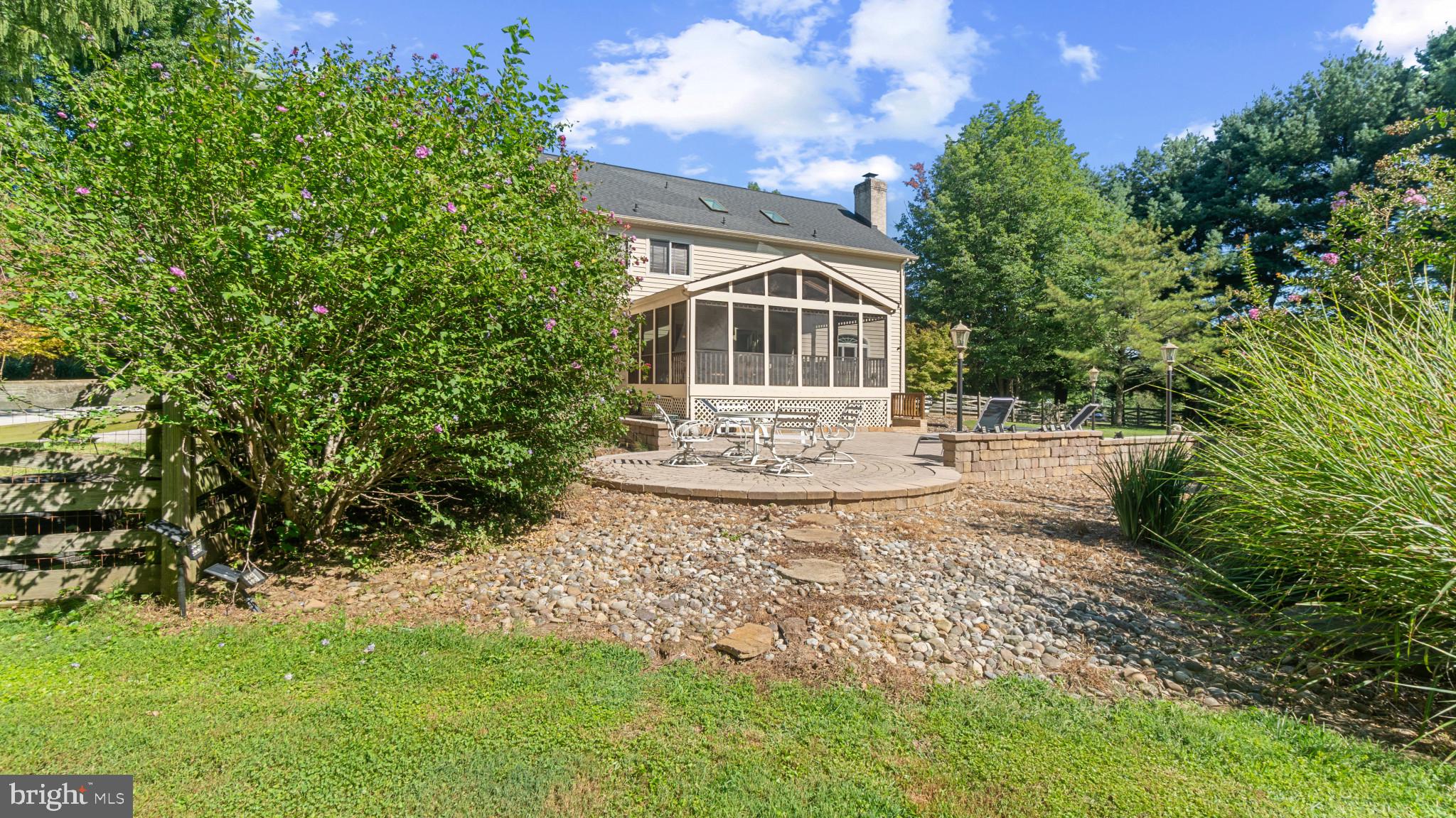 12502 Fellowship Ct