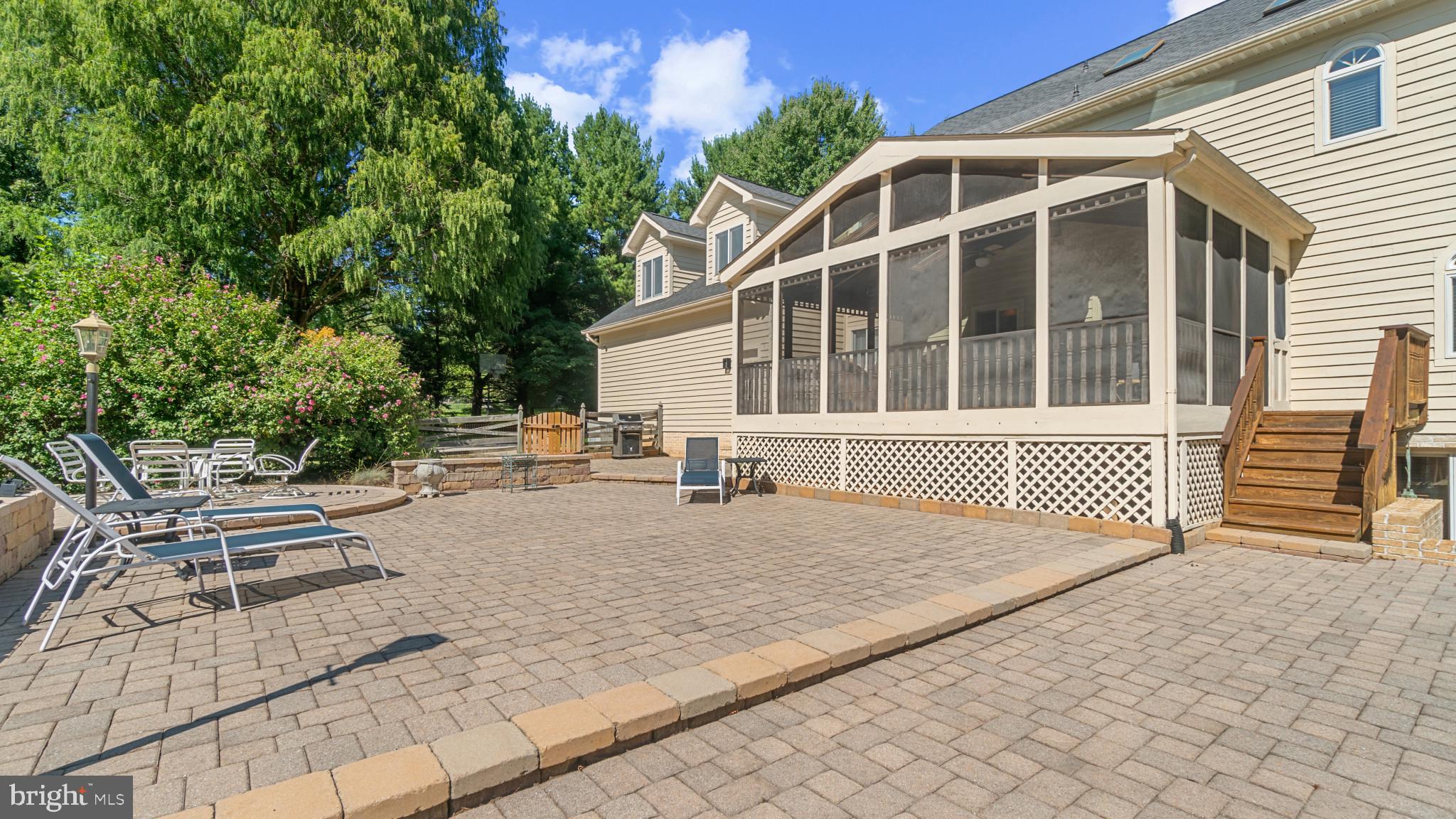 12502 Fellowship Ct