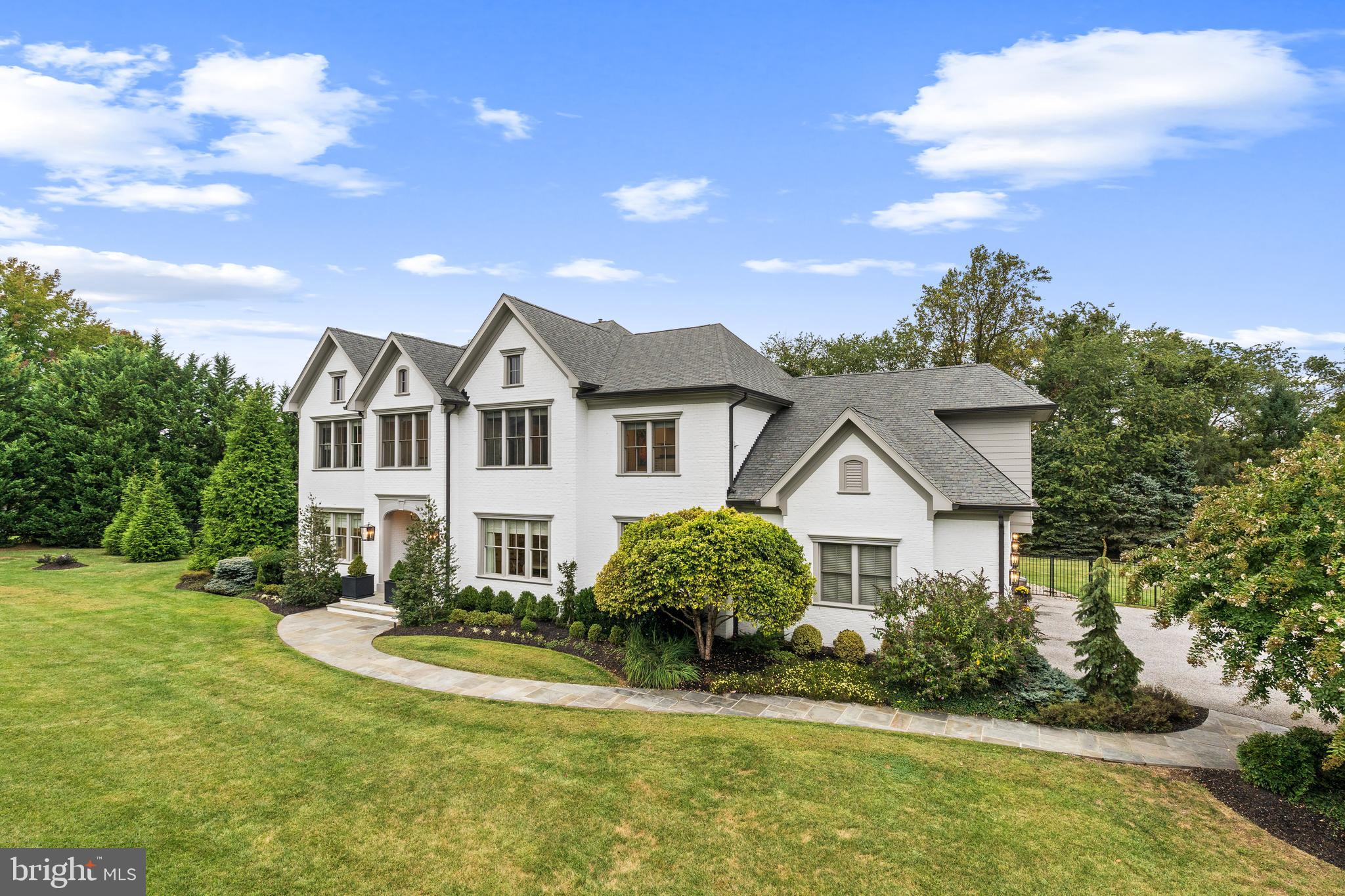 12211 Worthington Rd