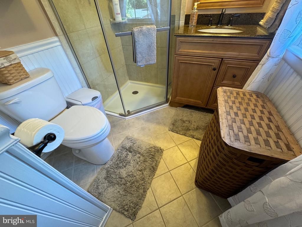 203 Abbeyhill Ct