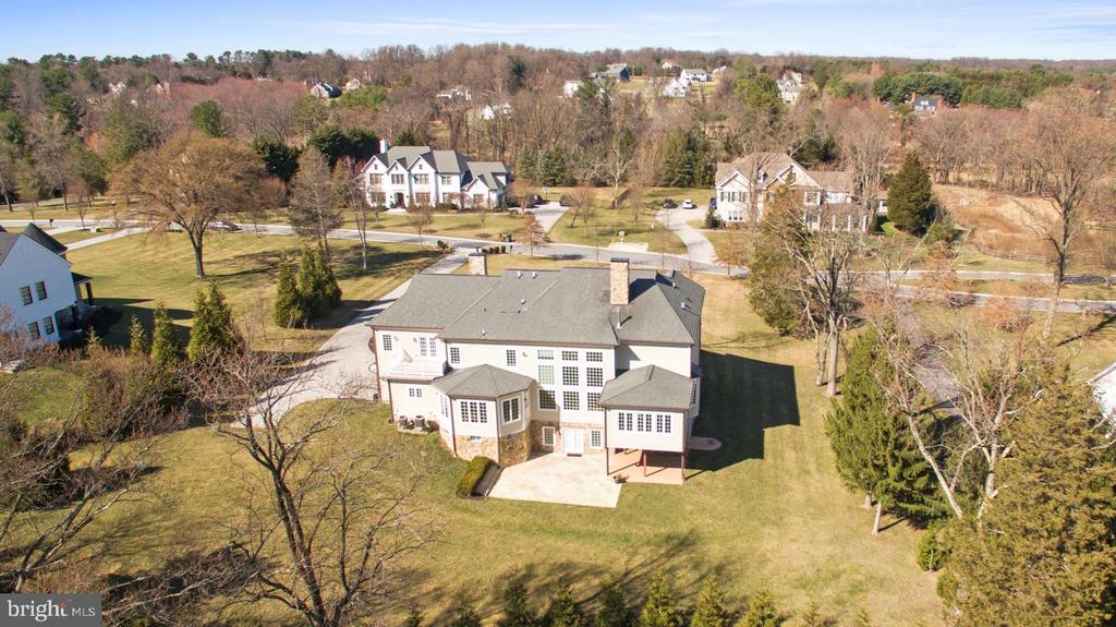 12210 Worthington