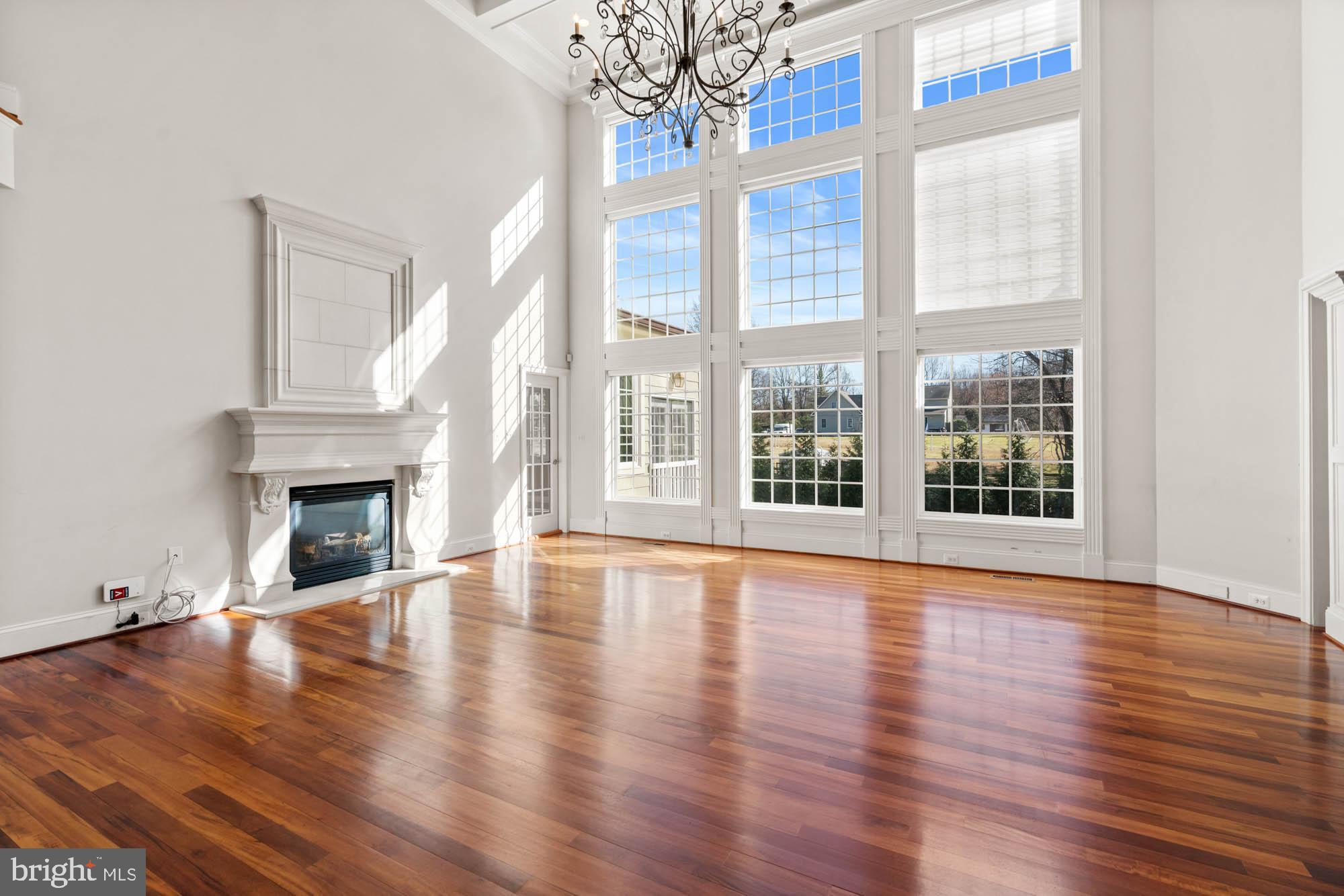 12210 Worthington