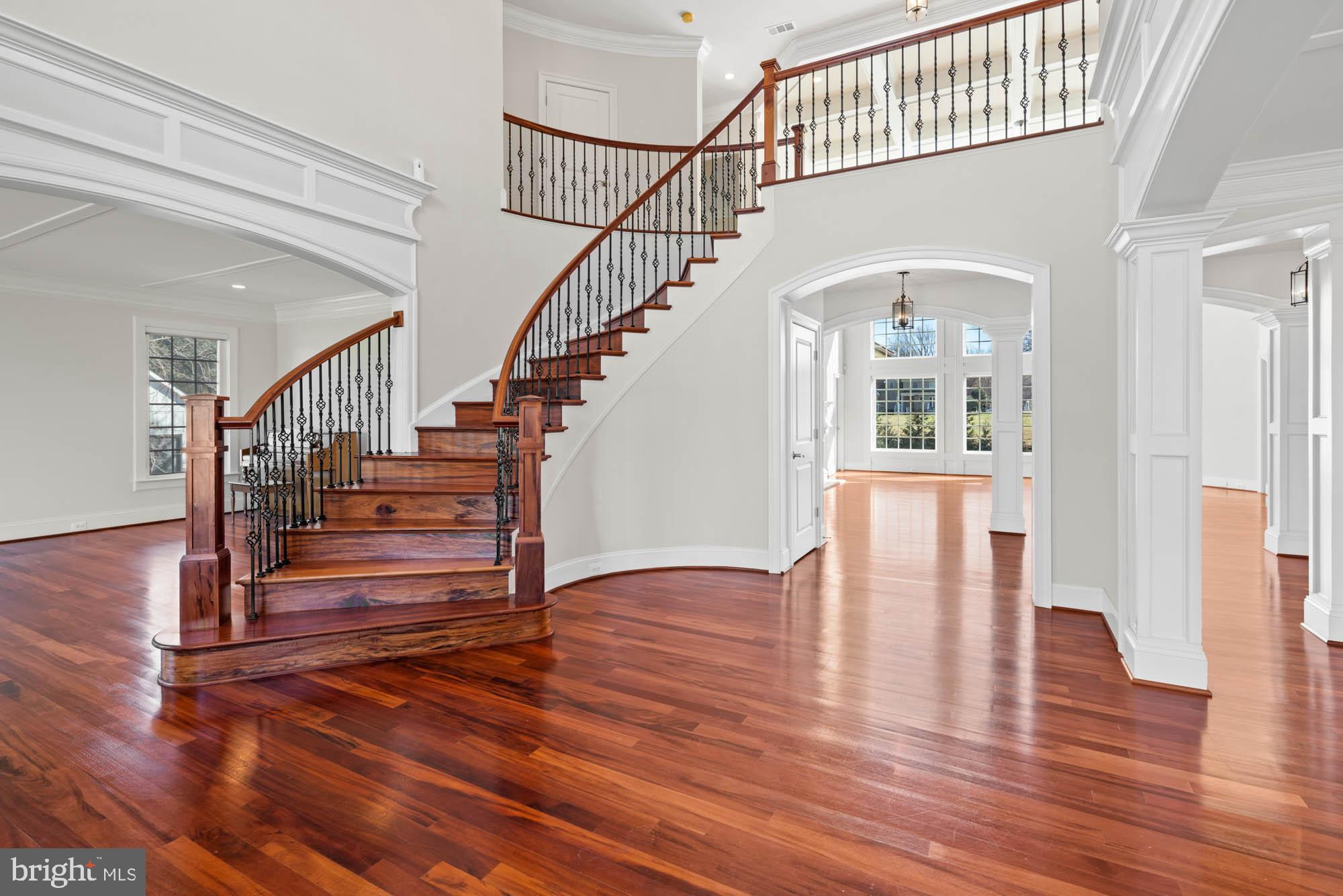 12210 Worthington