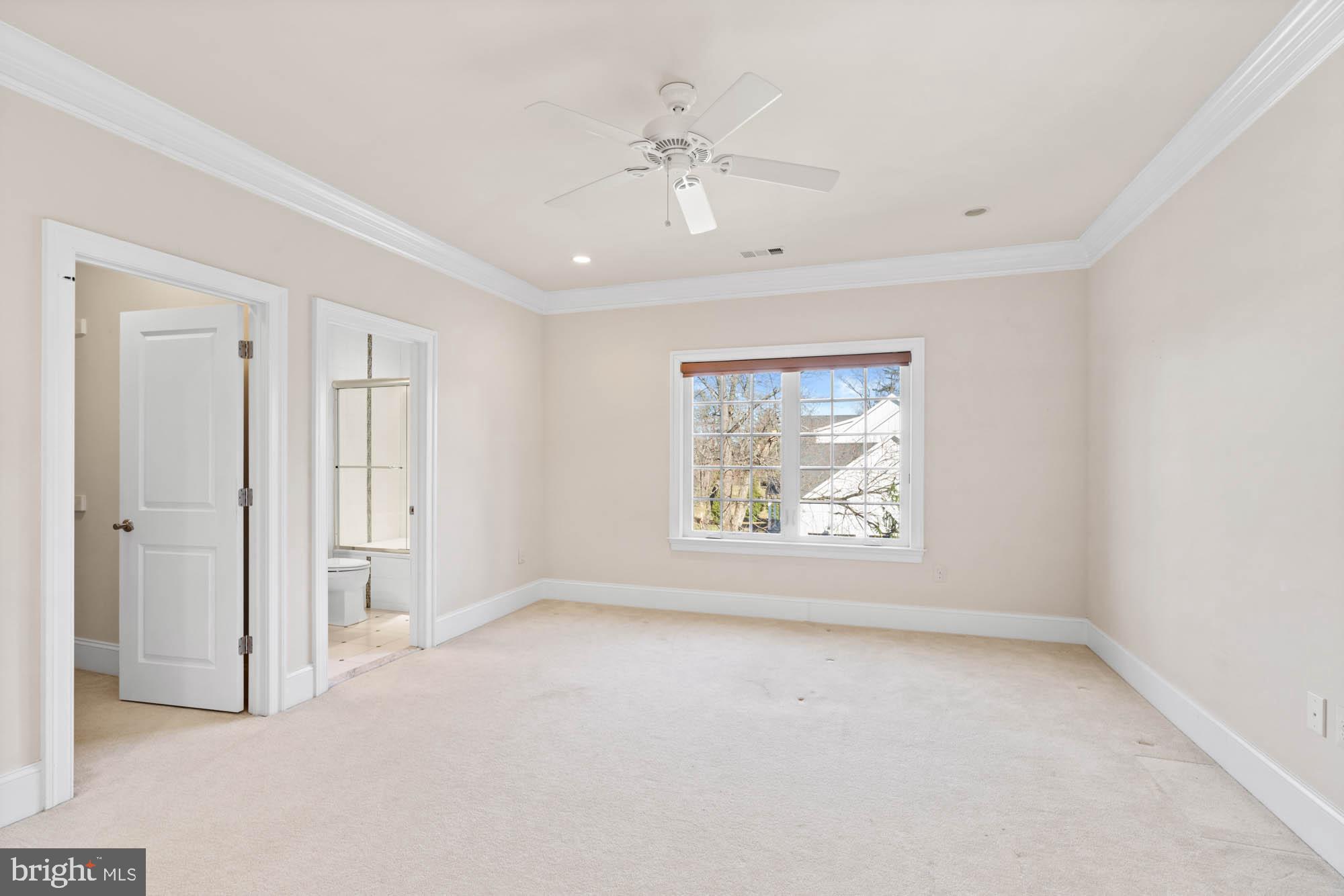 12210 Worthington