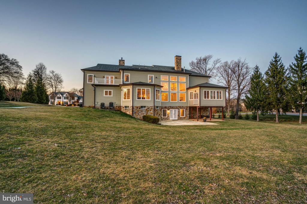 12210 Worthington