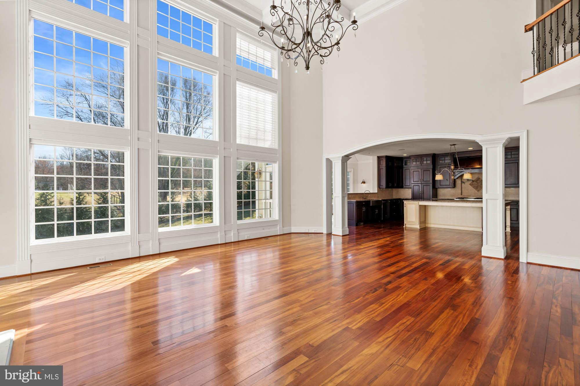 12210 Worthington