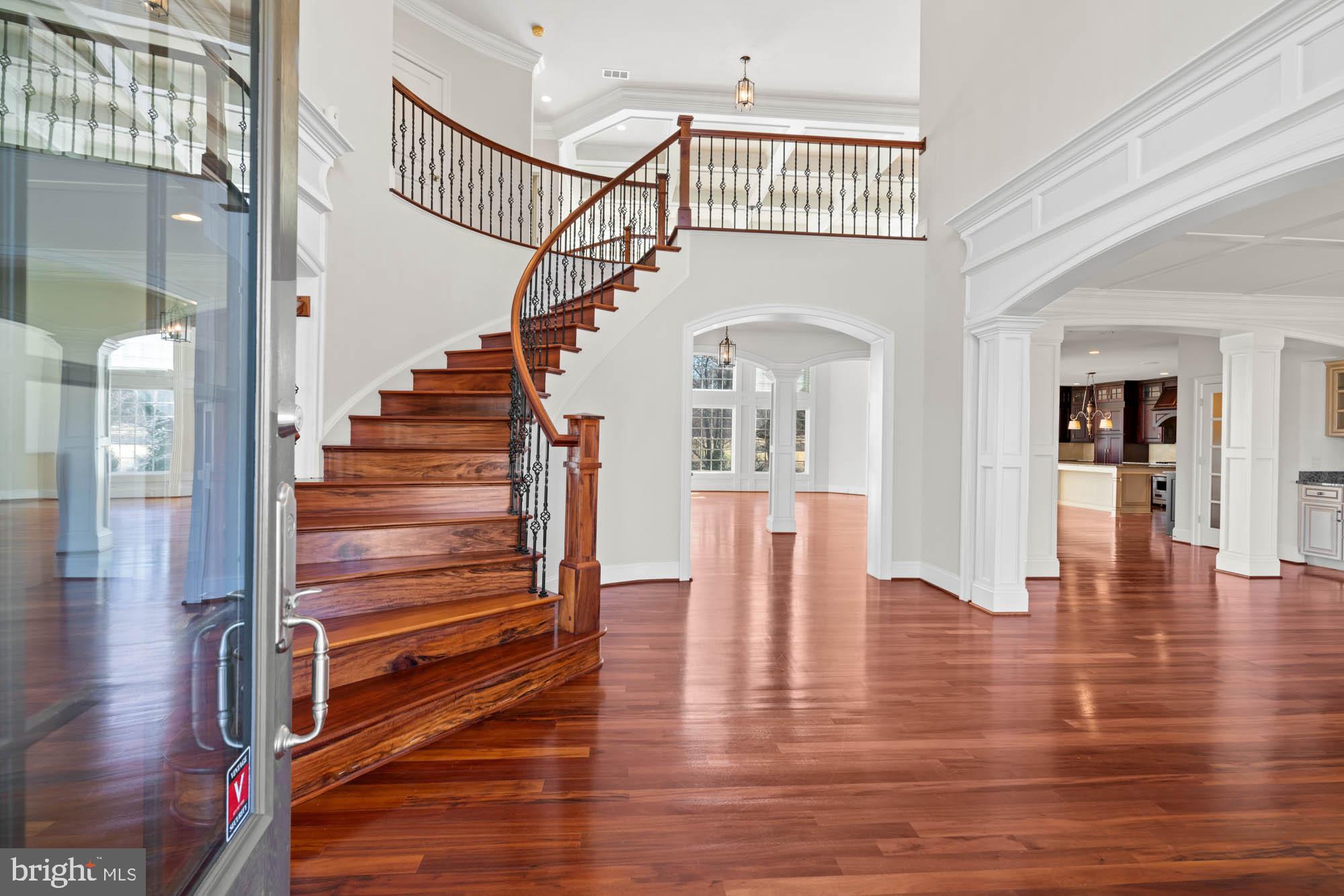 12210 Worthington