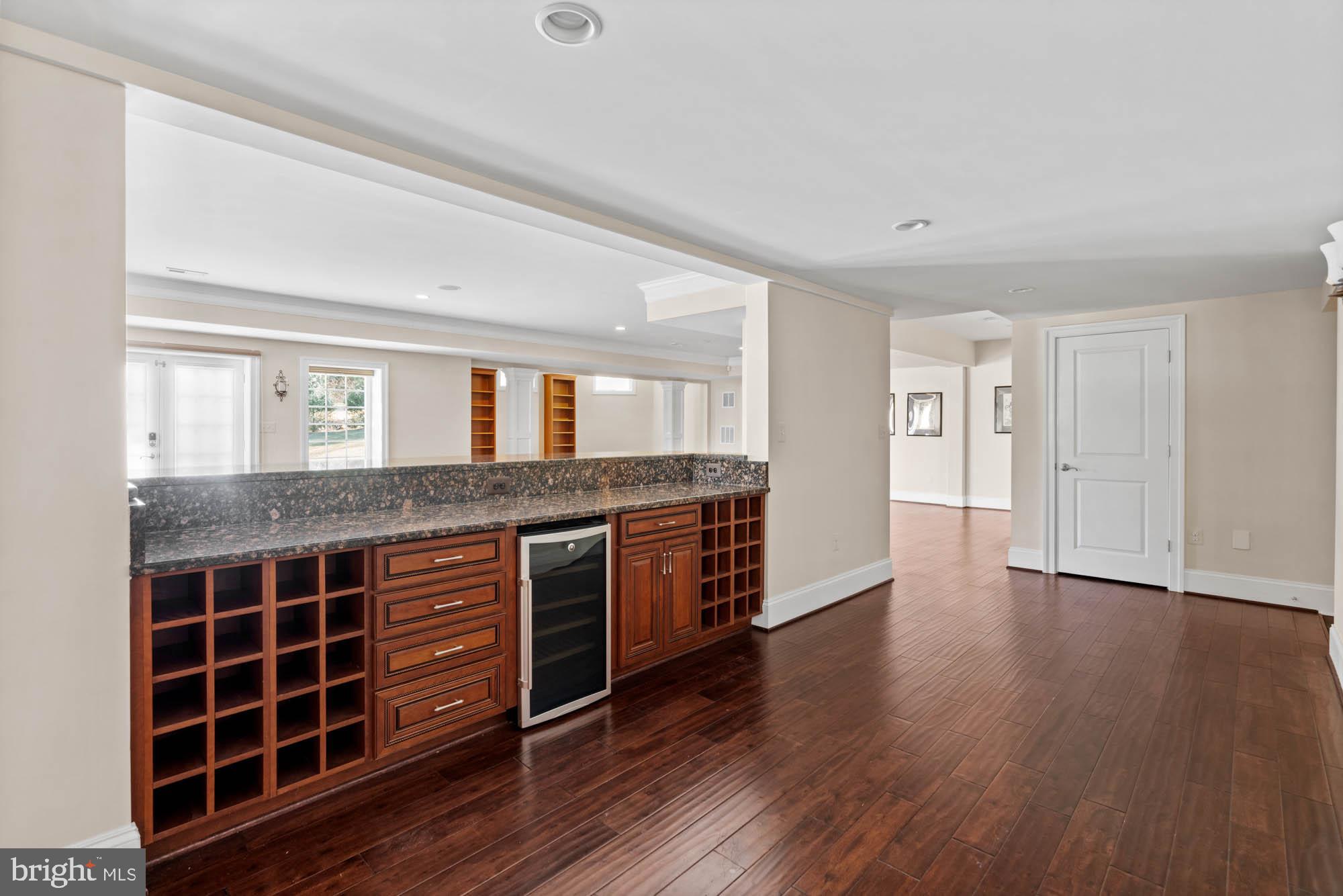 12210 Worthington