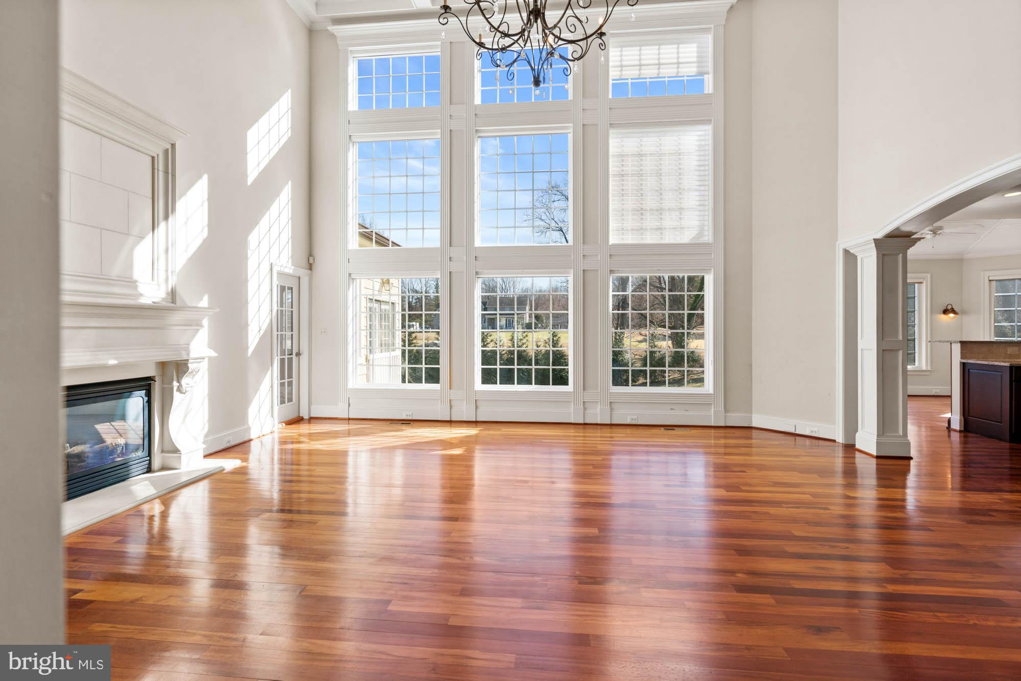12210 Worthington