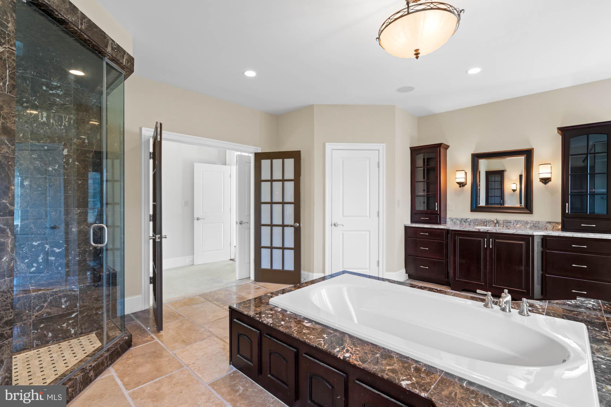 12210 Worthington