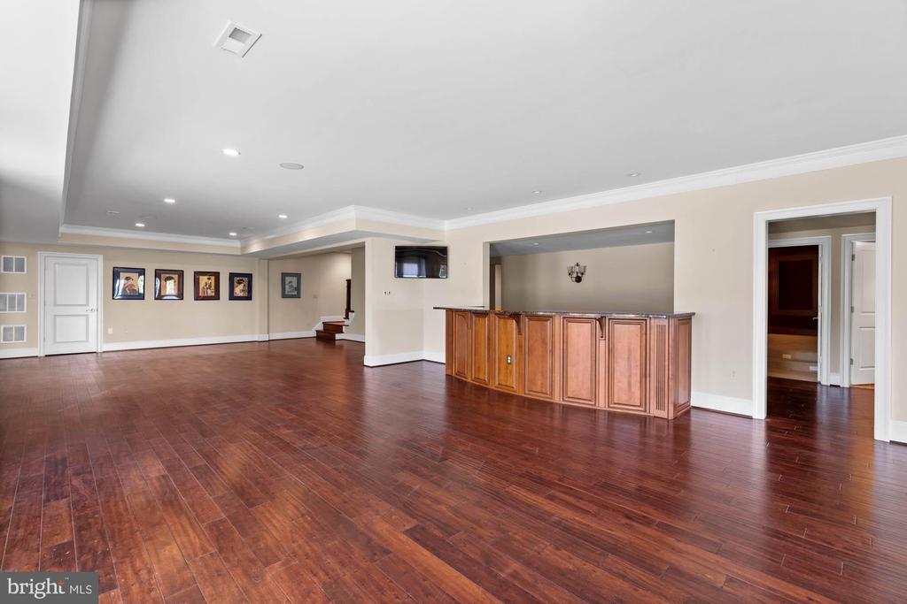 12210 Worthington