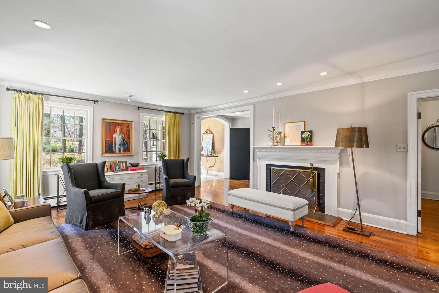 4 Chittenden Ln
