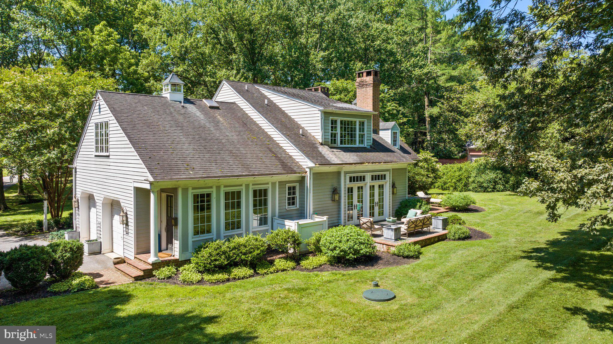 4 Chittenden Ln