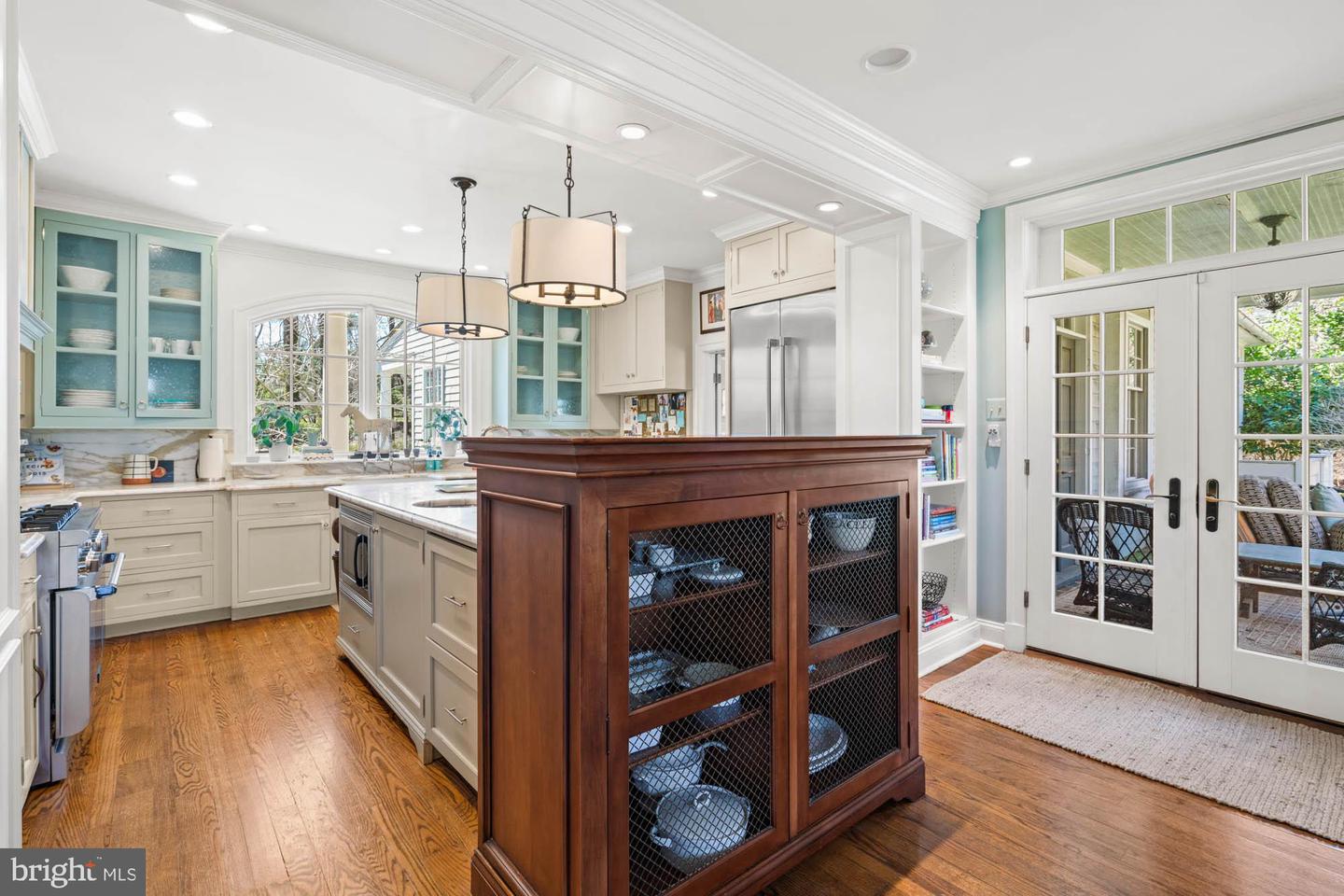 4 Chittenden Ln