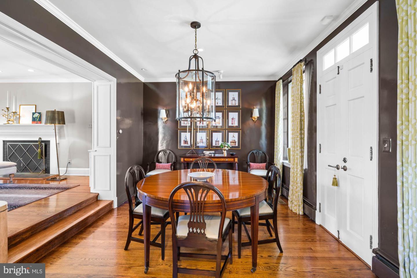 4 Chittenden Ln