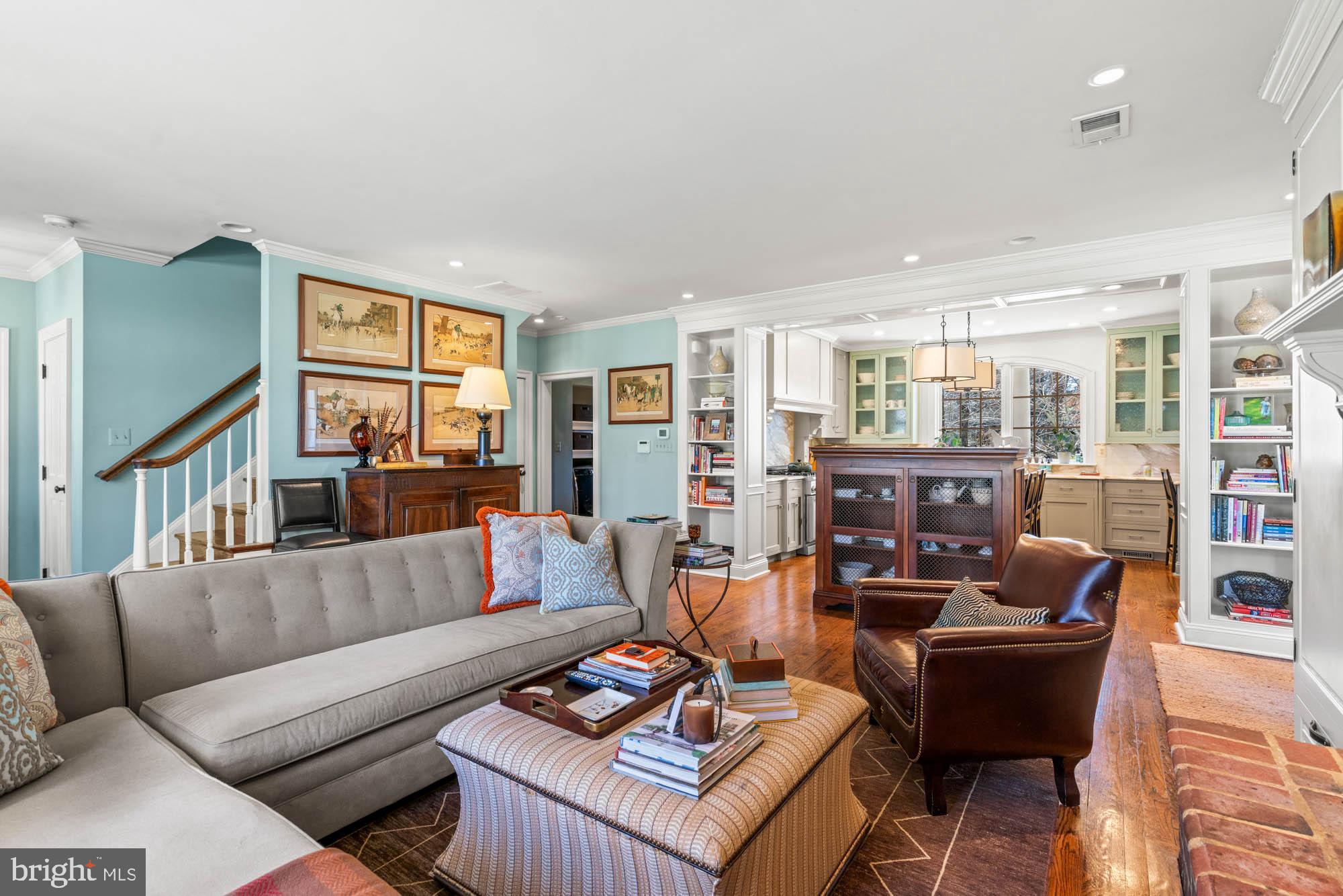 4 Chittenden Ln