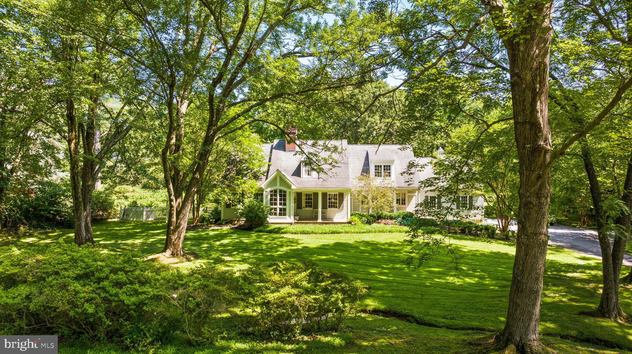 4 Chittenden Ln