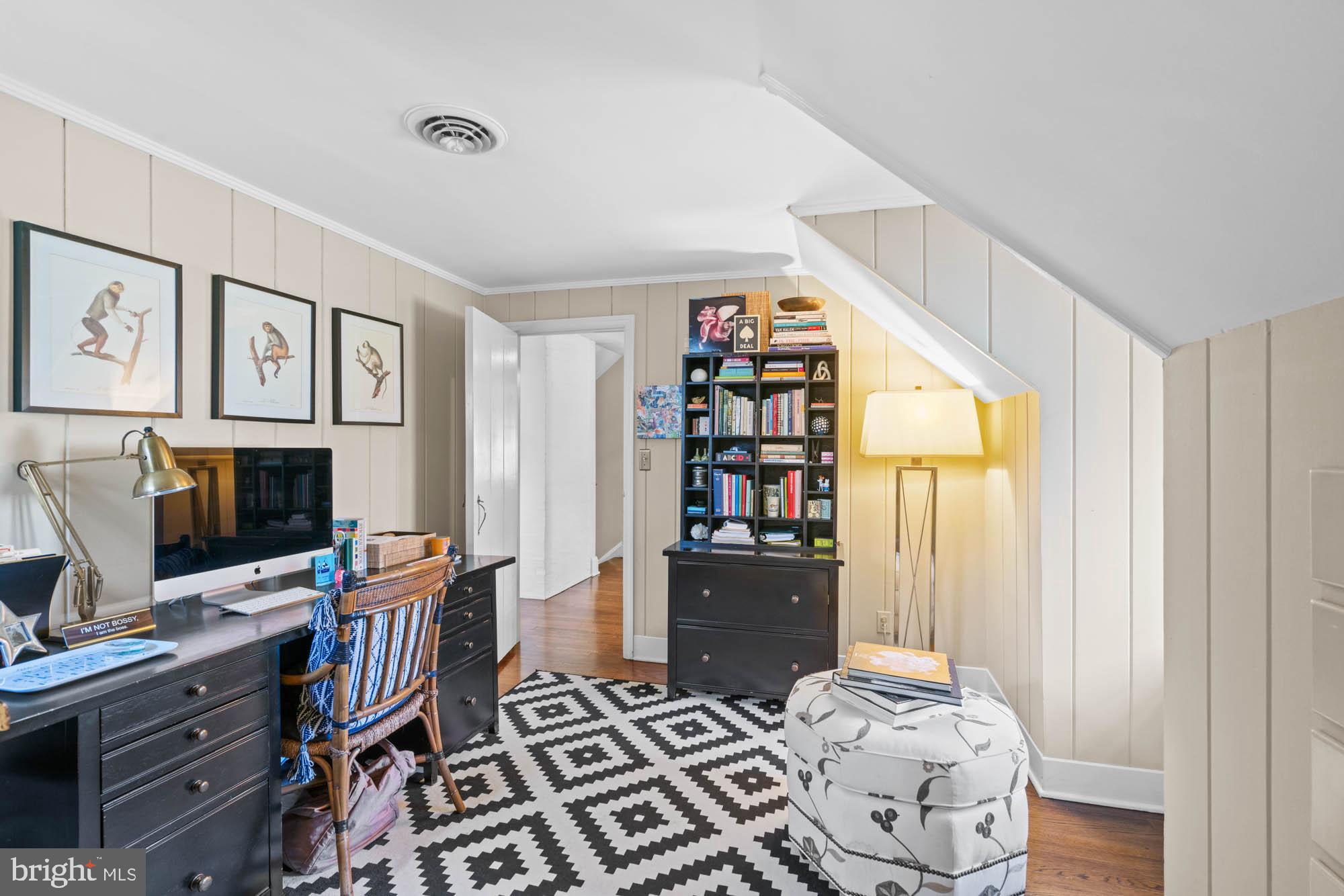 4 Chittenden Ln