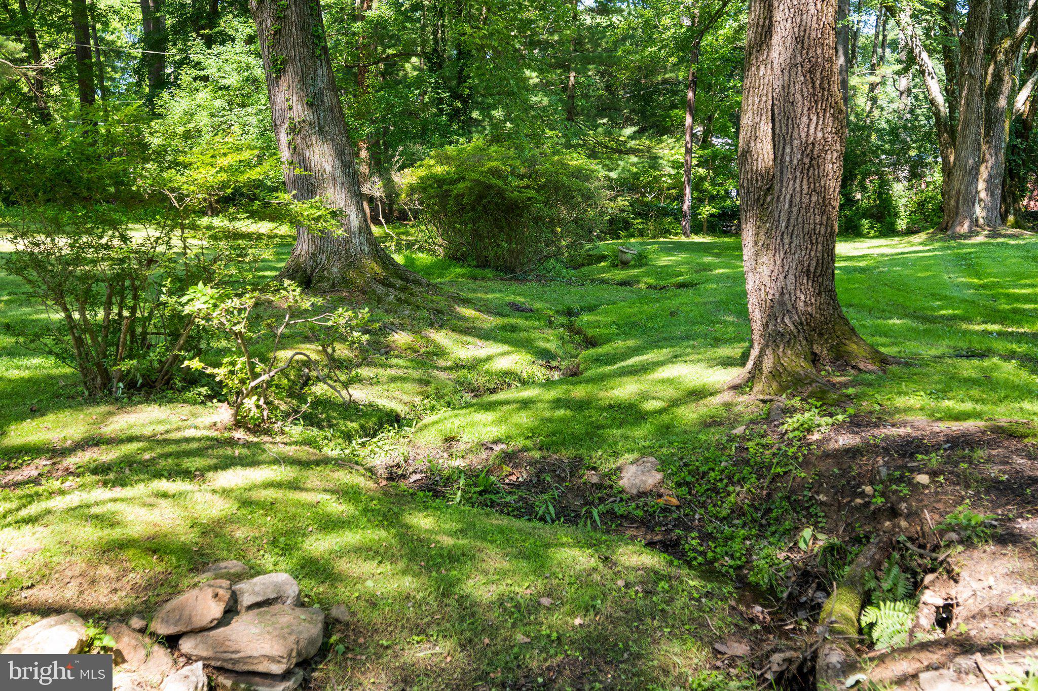 4 Chittenden Ln