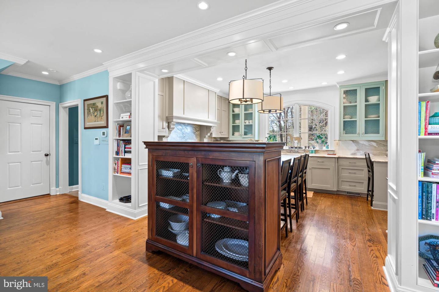 4 Chittenden Ln