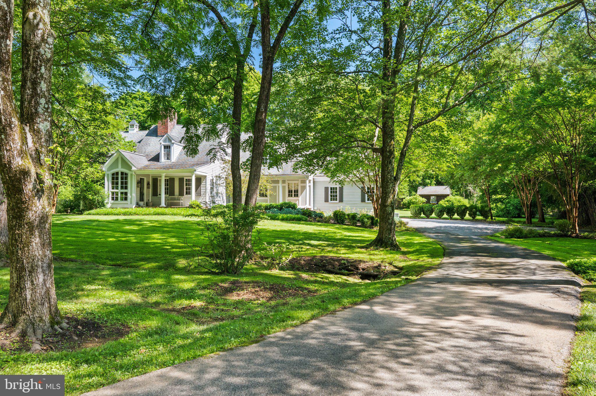 4 Chittenden Ln