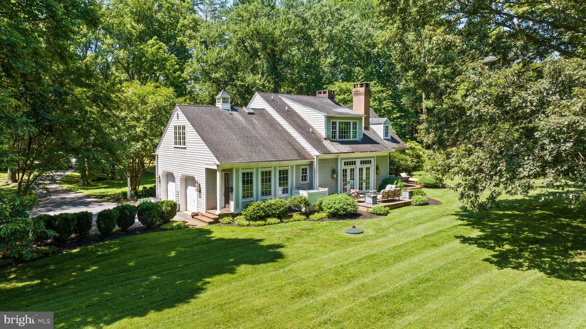 4 Chittenden Ln