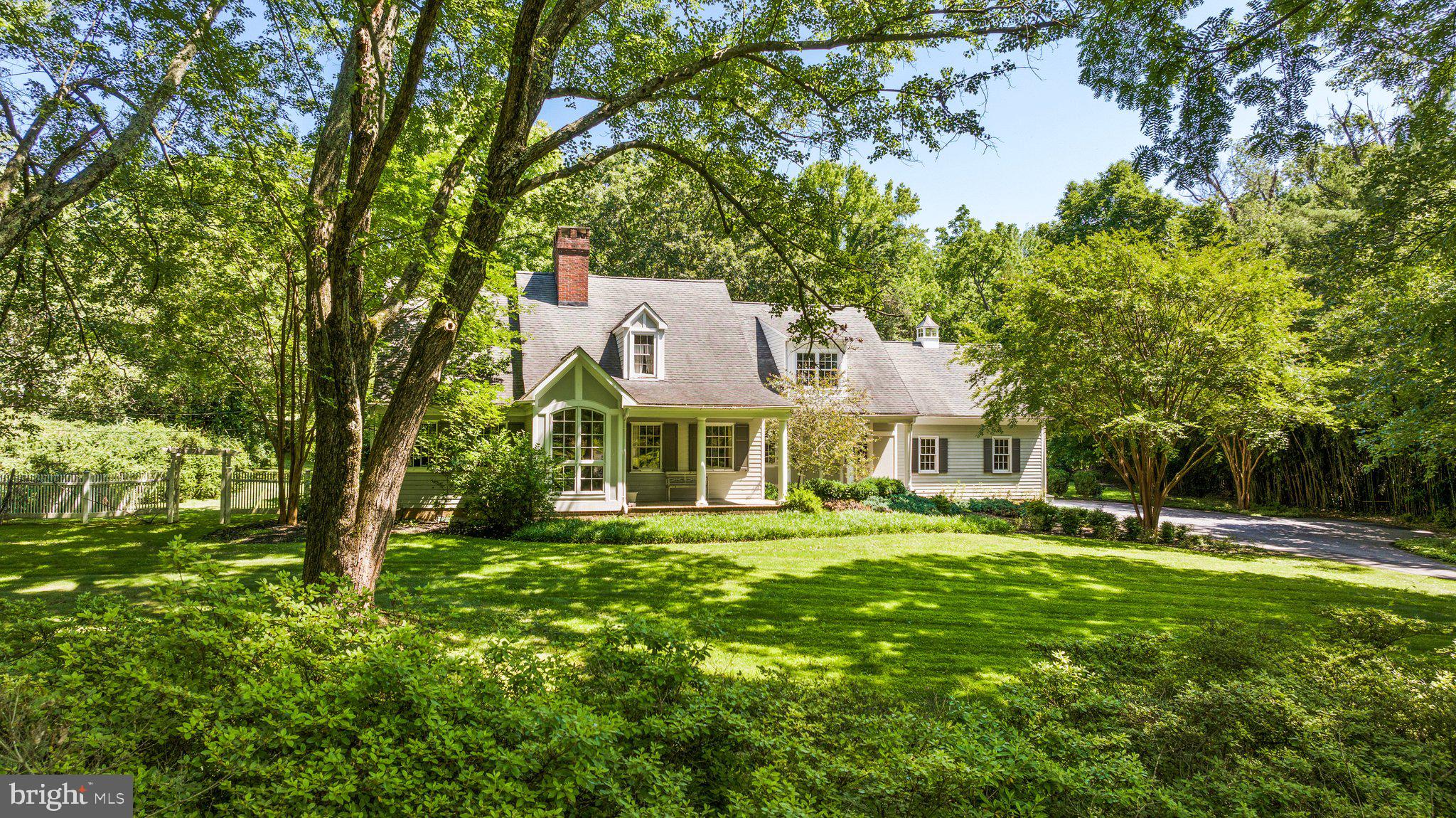 4 Chittenden Ln