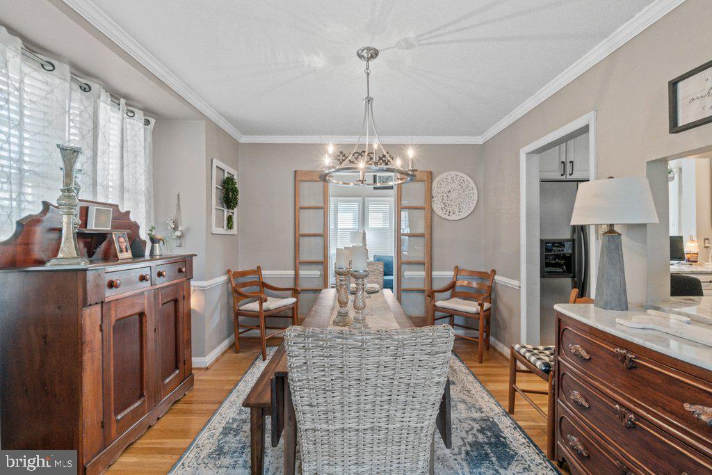 201 Rollingdale Rd