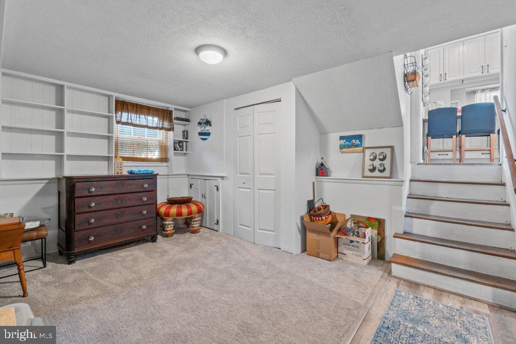 201 Rollingdale Rd