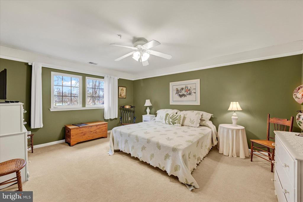 306 Lauren Hill Ct #306